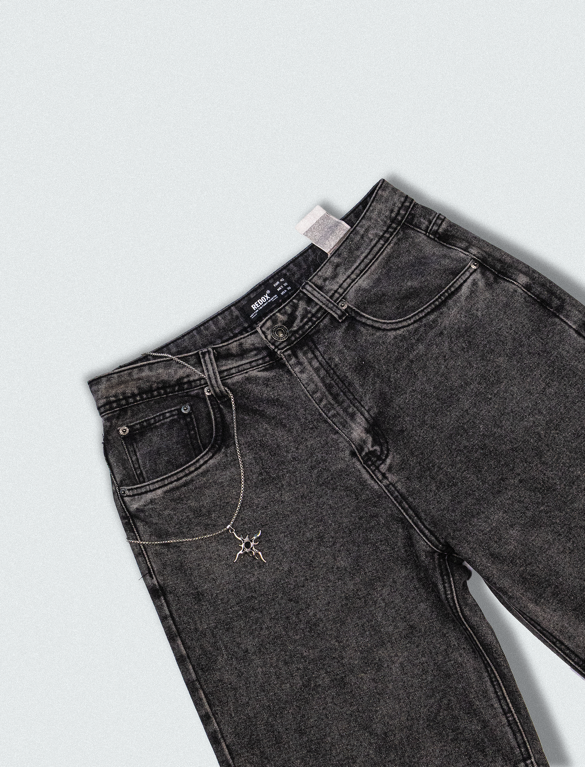 Baggy Beller "Black Venom"