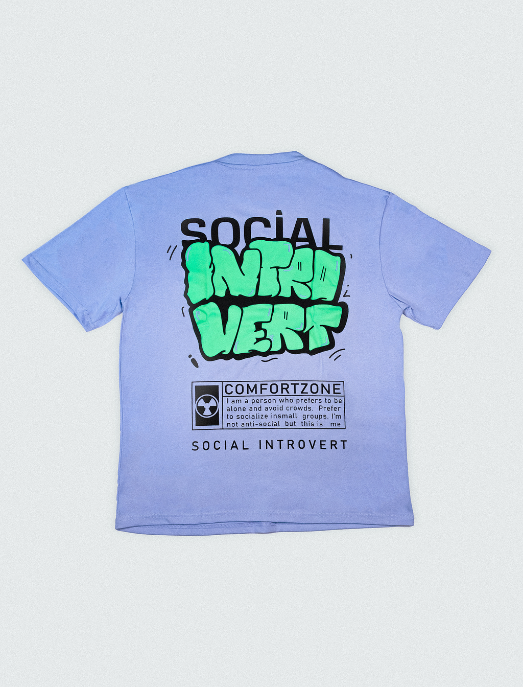 Playera "Social Introvert"
